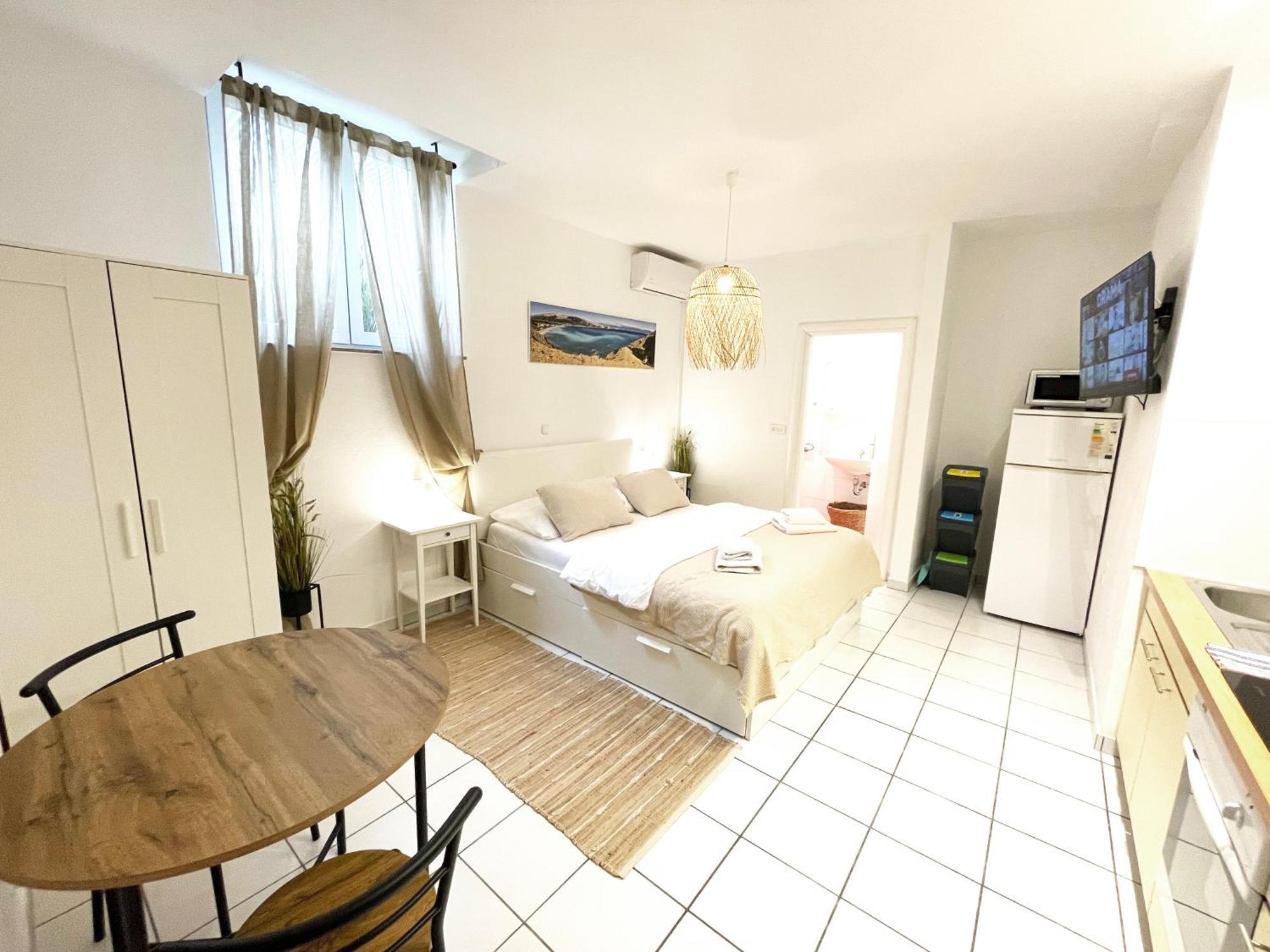 Apartments Monika Bed&Breakfast 145 Punat Kültér fotó